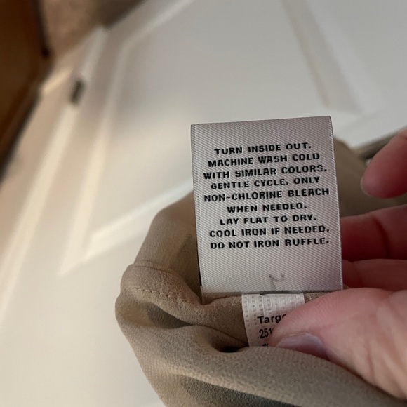 Robert Rodriquez Black Ruffled Peplum Blouse by Neiman Marcus L elegant rich - Picture 5 of 8